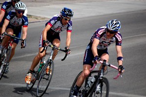 Members of the UA Cycling Club cruise around campus during a March 15 race. The race was sponsored by the club and gave professional and collegiate cyclists an opportunity to practice competitive racing.