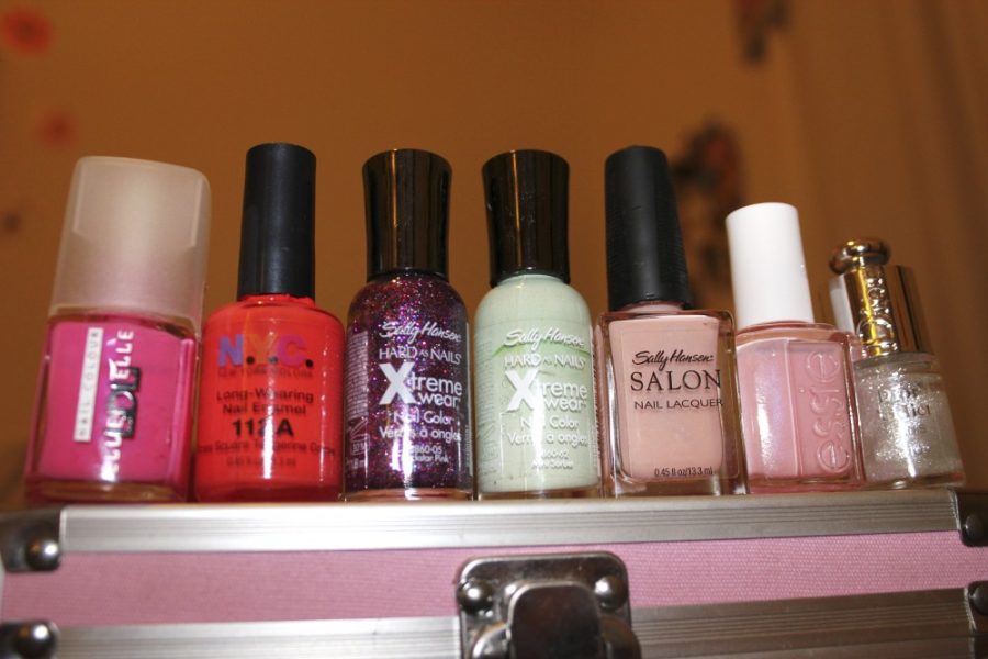 Colors+in+bloom%3A+Spring+ushers+in+new+nail+polish+hues