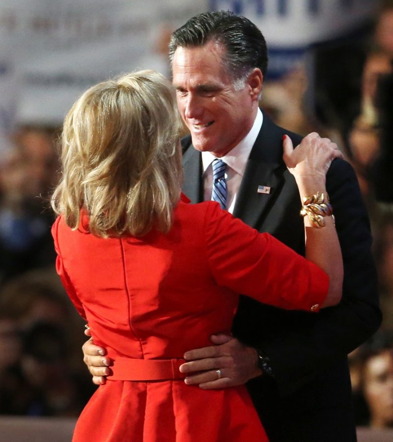 Mitt+Romney+hugs+his+wife+Ann+after+her+speech+at+the+second+day+of+the+Republican+National+Convention+in+Tampa%2C+Florida%2C+Tuesday%2C+August+28%2C+2012.+%28Louis+DeLuca%2FDallas+Morning+News%2FMCT%29