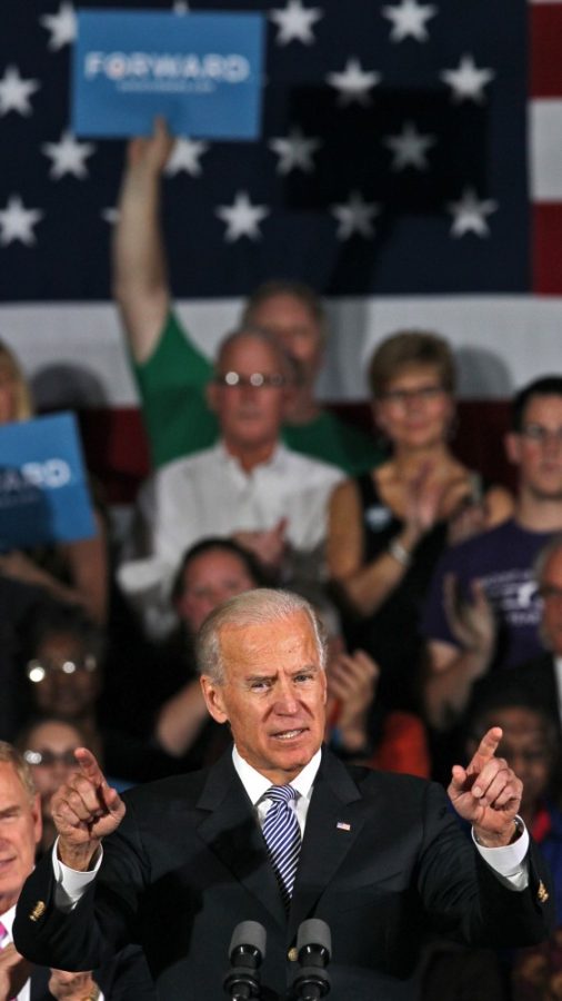 Vice+President+Joe+Biden+speaks+to+a+crowd+at+a+campaign+rally+at+the+J.+Babe+Stearn+Community+Center+in+Canton%2C+Ohio%2C+on+Monday%2C+October+22%2C+2012.+%28Ed+Suba+Jr.%2FAkron+Beacon+Journal%2FMCT%29