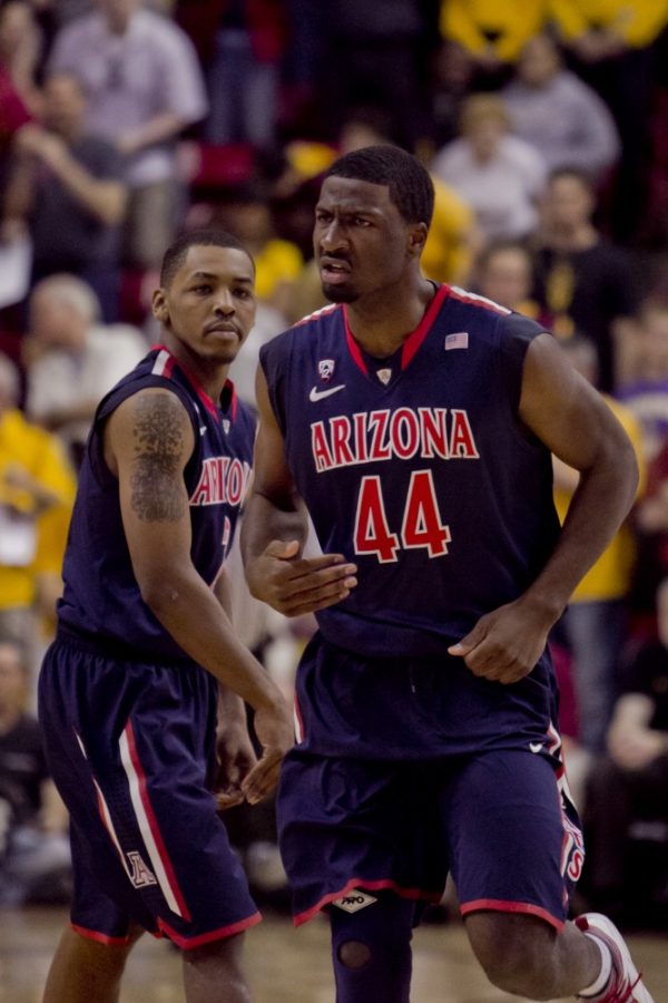 Arizona+basketball+game+notes%3A+Wildcats+neutralize+ASUs+Felix%2C+Bachynski+in+win