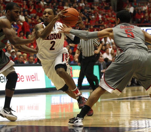 Arizona basketball notes: Miller not completely satisfied