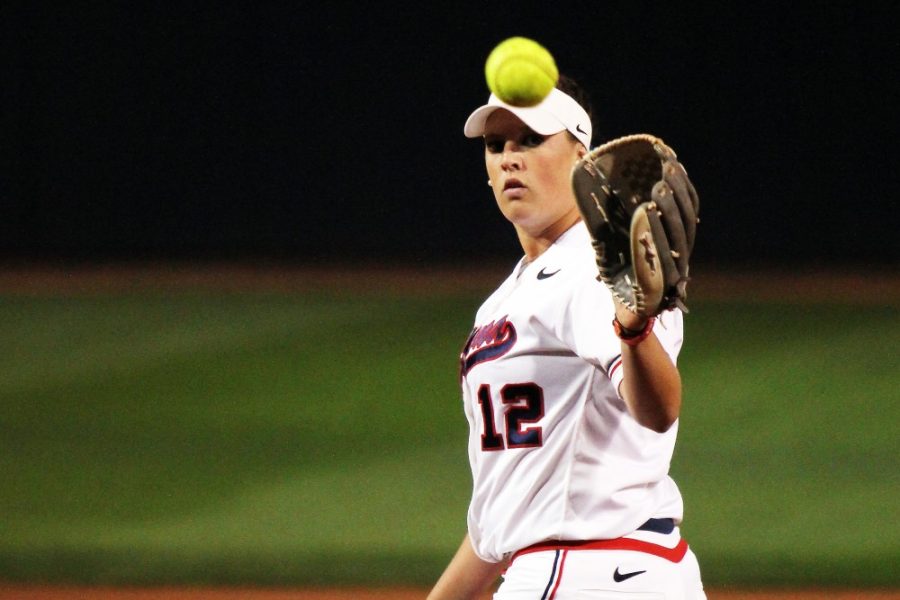Rebecca+Marie+Sasnett%2F+The+Daily+Wildcat%0A%0ASenior+pitcher+Shelby+Babcock+catches+the+ball+after+striking+out+an+UTEP+player+during+Arizonas+11-1+win+against+UTEP+at+Rita+Hillenbrand+Memorial+Stadium+on+Tuesday.+Arizona+scored+6+runs+during+the+first+inning.
