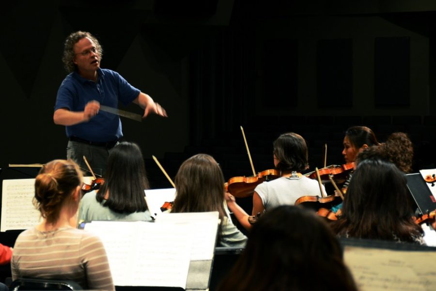 Steve Nguyen/ The Daily Wildcat

Thomas Cockrell conducts rehersals for The Arizona Symphony Orchestra at UofA Crowder Hall on Wednesday.