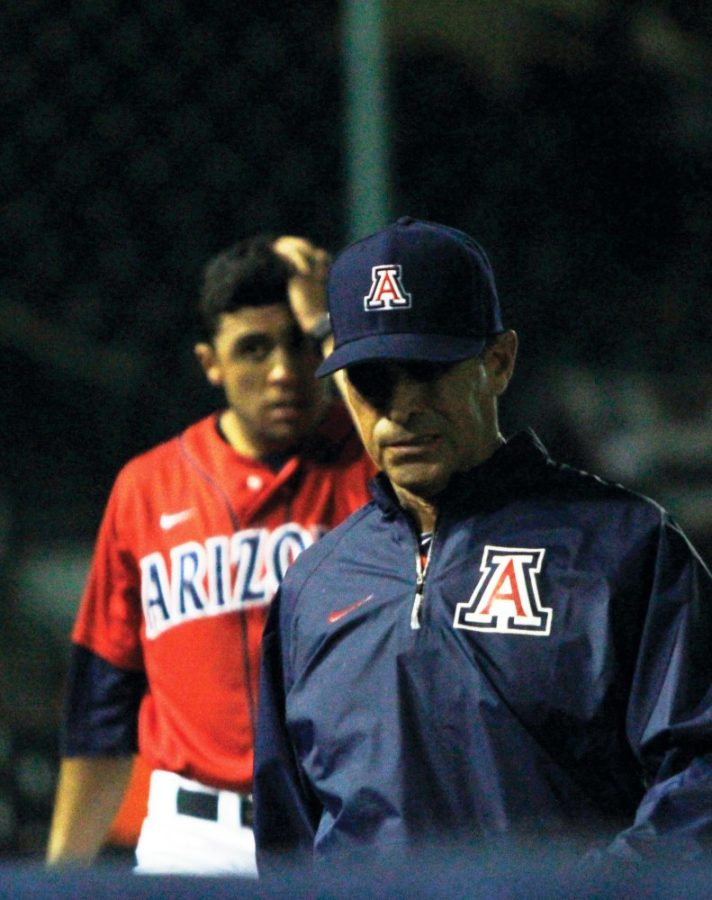 Cecilia Alvarez / The Daily Wildcat

Arizona head baseball coach Andy Lopez walks off the field. The Wildcats were swept by Oregon this past weekend.