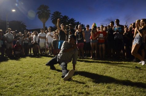 UA freshmen move into residence halls such as Coronado, Colonia de la Paz, and Yuma during the weekend as well as enjoy rock climbing, dancing and ziplining at the Residence Hall Association Block Party on Saturday on the UA Mall. The weekend ended with the New Student Convocation where students sat on towels on the UA Mall on Sunday evening.