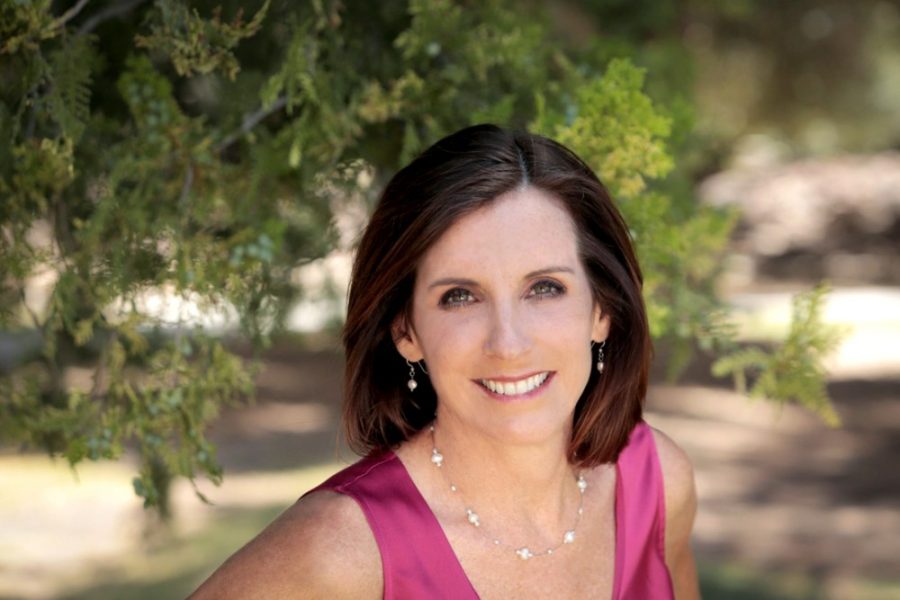 %09Courtesy+of+Martha+McSally+%0A%0A%09In+response+to+an+advertisement+from+the+Americans+for+Responsible+Solutions%2C+McSally+announced+on+Tuesday+that+she+is+in+support+of+new+control+legislation.+Under+this+proposed+legislation%2C+citizens+convicted+of+a+misdemeanor+stalking+offense+would+be+unable+to+purchase+guns+legally.
