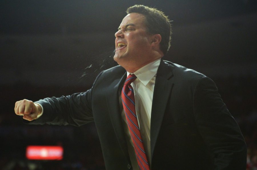 Arizona+mens+basketball+head+coach+Sean+Miller+yells+during+Arizonas+78-55+win+against+Mount+St.+Marys+in+McKale+Center+on+Friday.+Miller+and+the+Wildcats+start+the+season+at+the+top+of+our+Pac-12+Conference+power+rankings.