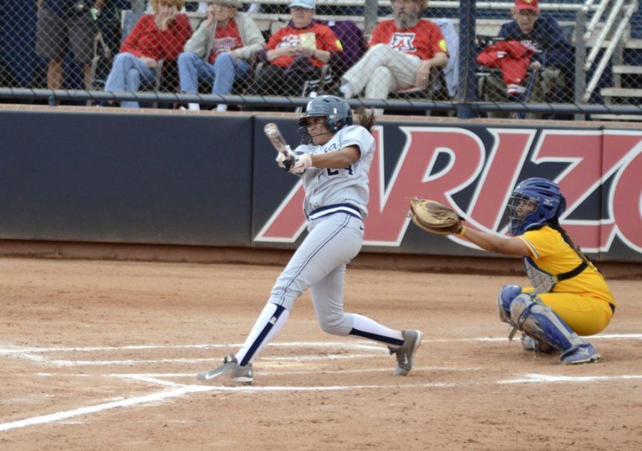Arizona+softball+pitcher+Trish+Parks+%2824%29+swings+at+a+pitch+during+Arizonas+9-1+victory+over+San+Jose+State+on+Saturday+at+Hillenbrand+Stadium.+Parks+has+contributed+on+both+the+mound+and+at+the+plate+early+on+in+her+freshman+season.