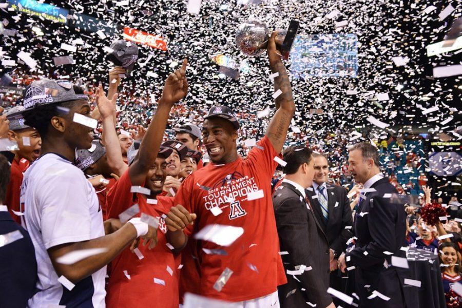 Arizona+forward+Rondae+Hollis-Jefferson+%2823%29+raises+the+Pac-12+Tournament+championship+trophy+above+his+head+as+the+Arizona%26%23160%3Bmens+basketball+team+celebrates+their+80-52+win+against+Oregon+in+the+MGM+Grand+Garden+Arena+in+Las+Vegas%2C+Nev.+on+Saturday+night.