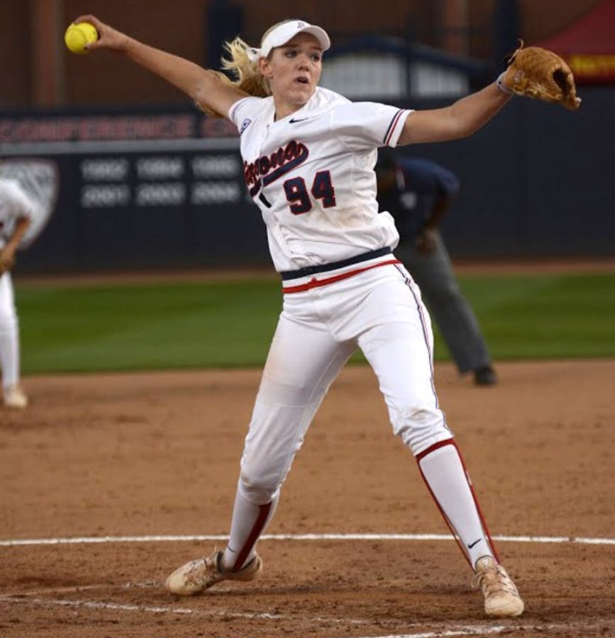 Arizona+softball+pitcher+Michelle+Floyd+%2894%29+winds+up+for+a+pitch+during+Arizonas+8-5+loss+to+ASU+on+March+27+at+Hillenbrand+Stadium.+Floyd+and+the+Wildcats+made+easy+work+of+Oregon+State+over+the+weekend.