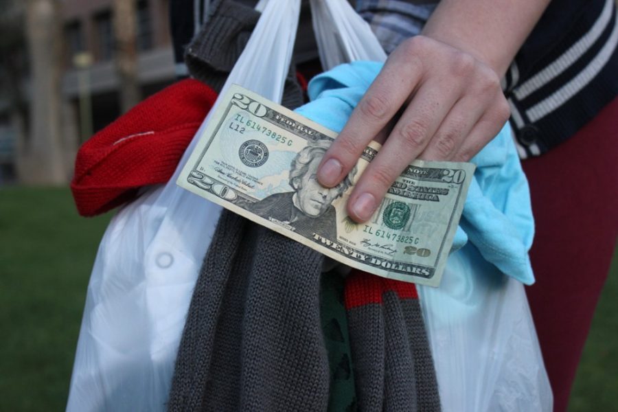 Bag Some Cash, an event sponsored by Platos Closet, offers students a chance to trade a bag of their gently used clothing for cash on the UA Mall from Tuesday to Thursday. A large bag of clothes can be traded in for $20, and a smaller bag can be traded in for $10.