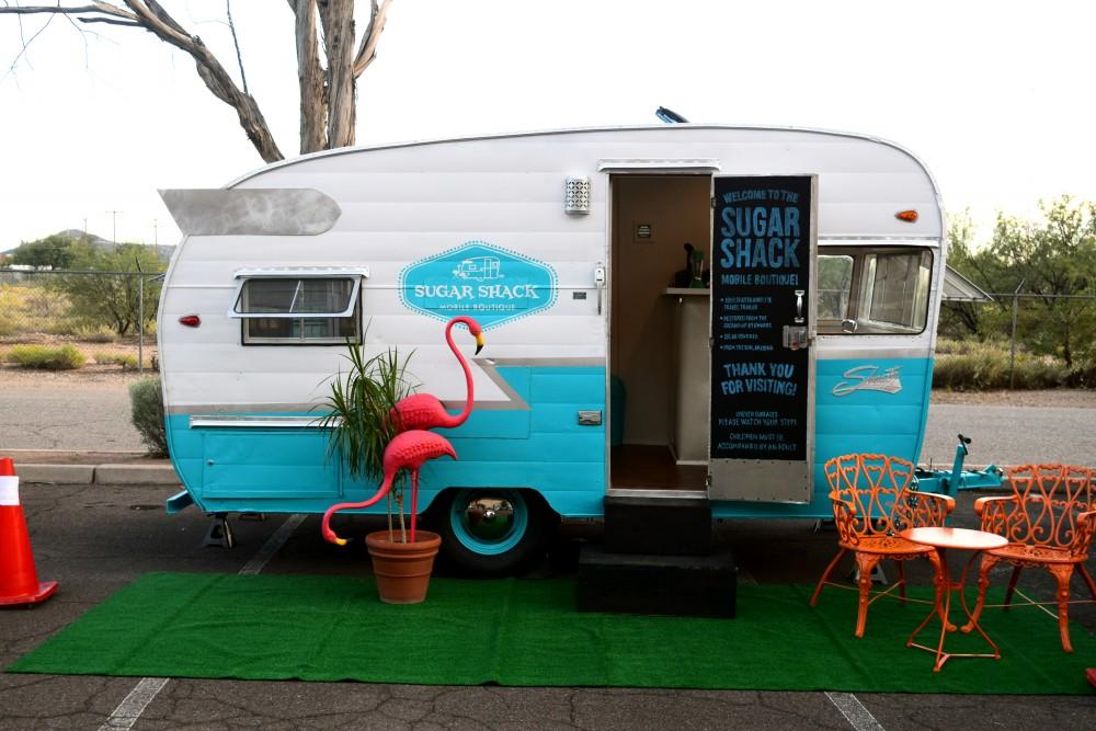 New boutique takes the streets of downtown… in a trailer – The