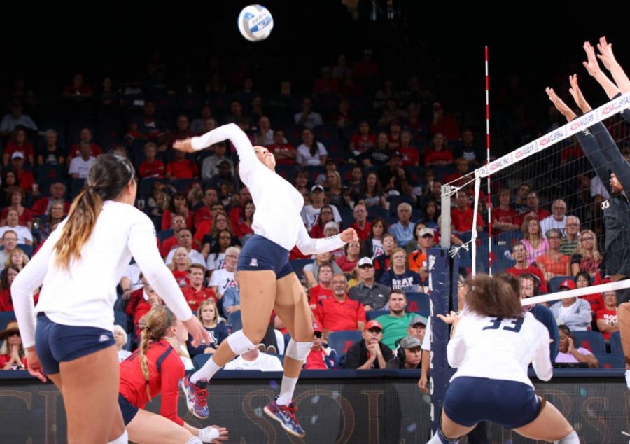 Freshman+outside+hitter+Tyler+Spriggs+%2835%29+leaps+for+the+ball+at+Arizona+Stadium+on+Nov.+8.+The+Wildcats+were+swept+by+No.+3+Washington+to+drop+to+a+record+of+6-8+in+Pac-12+Conference+play.+Photo+courtesy+of+Arizona+Athletics.
