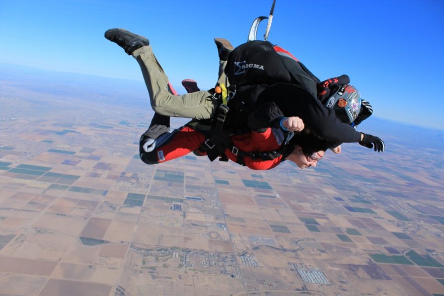 Daily Wildcat Arts and Life reporter Casey Aldava skydiving on Dec. 4, 2014. Aldava went on a skydiving trip to Eloy, Arizona, with the UAs Arizona SkyCats club. 
