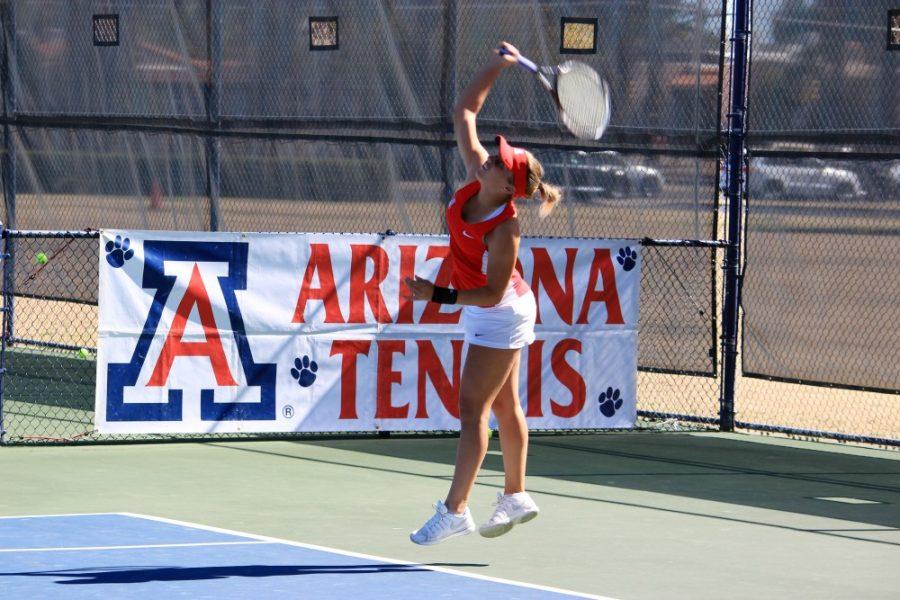 Arizona+women%26%238217%3Bs+tennis+athlete+Shayne+Austin+serves+the+ball+during+a+doubles+match+against+the+University+of+San+Diego+on+Feb+12+in+Tucson.+Women%26%238217%3Bs+tennis+will+face+UAB+March+24+at+1+p.m.