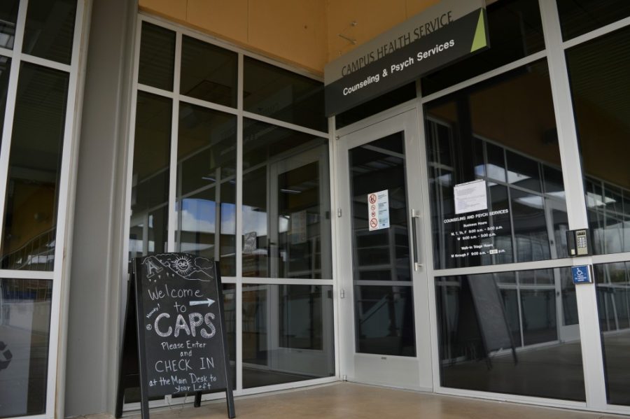 Entrance of CAPS services located on the third floor of the Campus Health buildings.