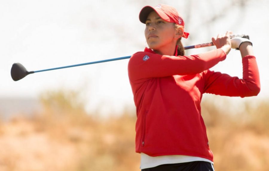 Arizona+women%26%238217%3Bs+golf+athlete+Natalia+Forero+follows+her+shot+during+the+first+day+of+the+Wildcat+Invitational+on+March+14.