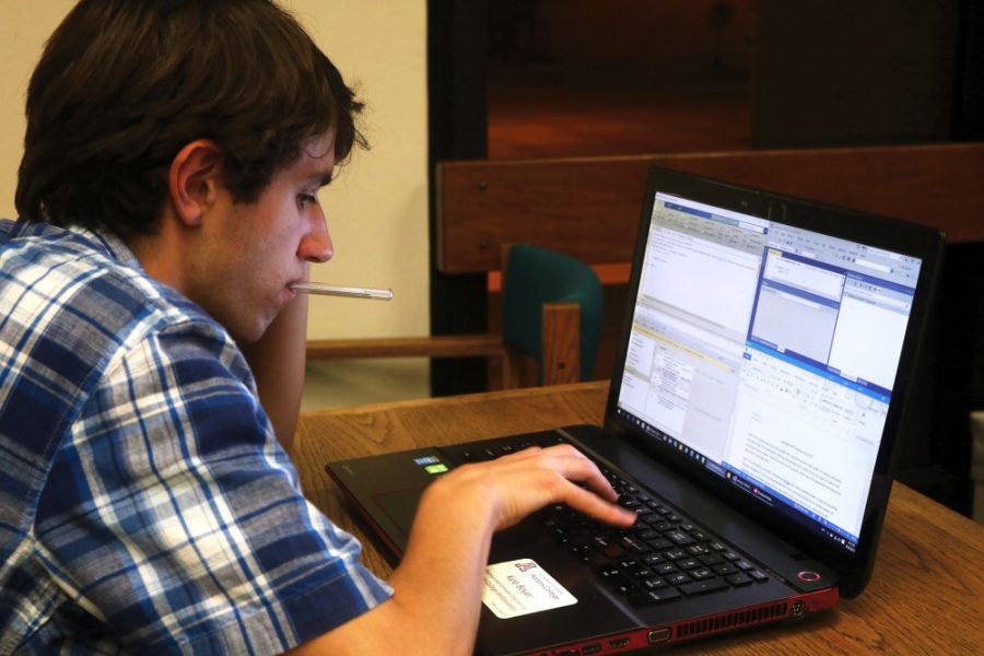 Kyle Boyer, an electrical and computer engineering sophomore, studies on September 30, 2015.
