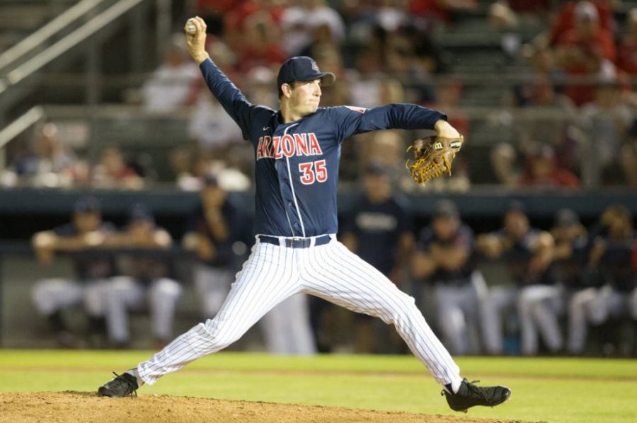Arizona+pitcher+Nathan+Bannister+%2835%29+pitches+against+Arizona+State+on+Friday%2C+May+13.