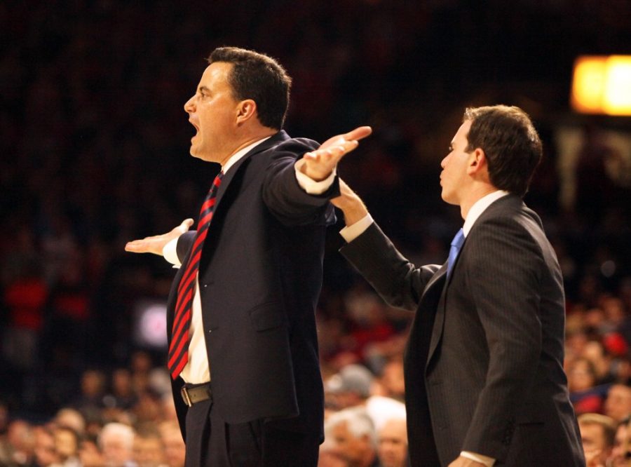 Sean+Miller+yells+at+his+team+during+the+Arizona+vs.+USC+mens+basketball+game+on+Feb.+23+in+McKale+Center.