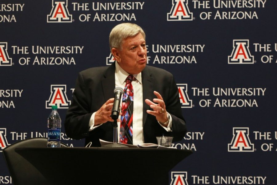 Ron Shoopman introduces the finalist for the UA presidency, Robert C. Robbins, to students, faculty and staff at the University of Arizona on March 8 in ENR2.