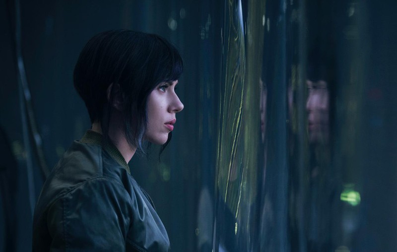 Review: Scarlett Johansson helps propel ‘Ghost in The Shell’ out of generic sci-fi cliché territory