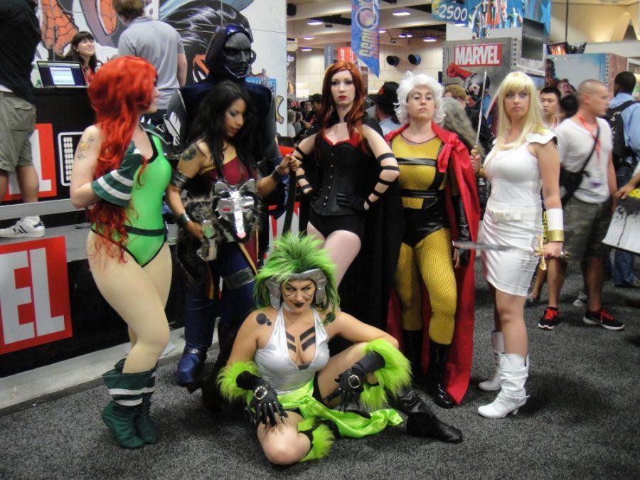 Cosplay+of+Darkseid+and+the+Female+Furies+%28from+DC+Comics%29+at+San+Diego+Comic-Con+2011.