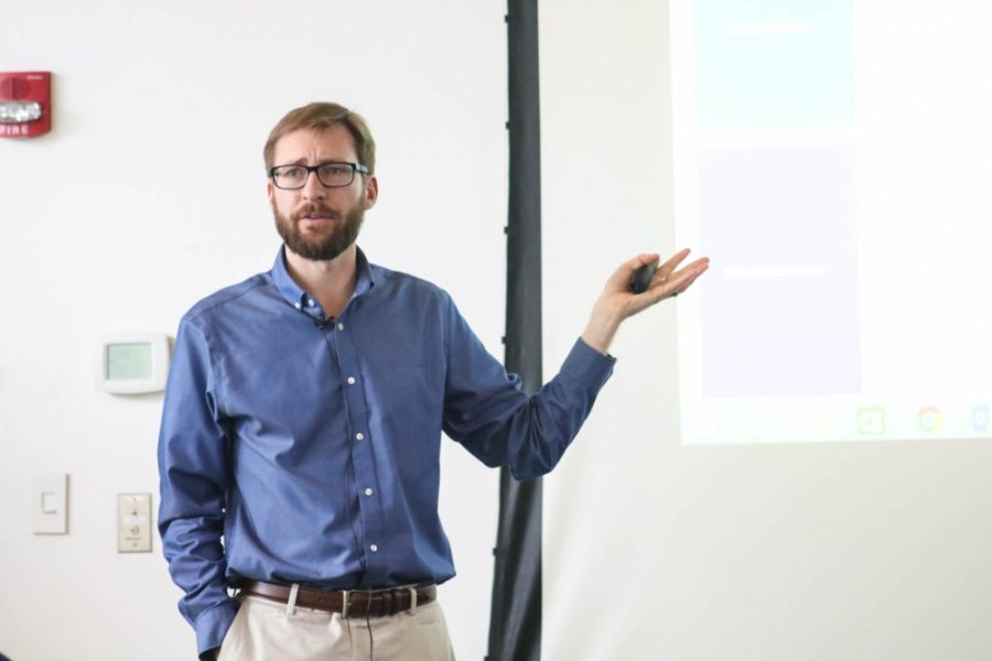 Ben Champion, Director of the Office of sustainability, gives a lecture at the College of Architecture on Friday, Jan. 12.