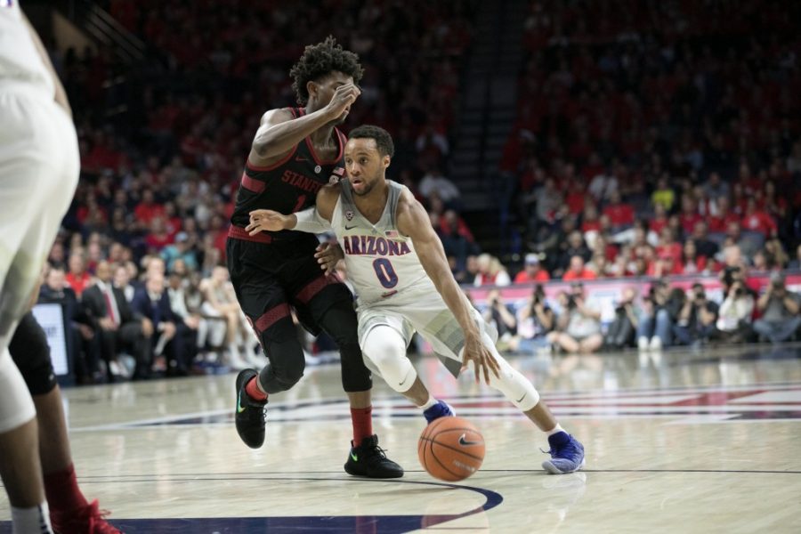 Arizonas+Parker+Jackson-Cartwright+%280%29+pushes+past+Stanfords+Dajeon+Davis+%281%29+during+the+first+half+of+the+Arizona-Stanford+game+on+Thursday%2C+March+1+at+McKale+Center+in+Tucson%2C+Ariz.