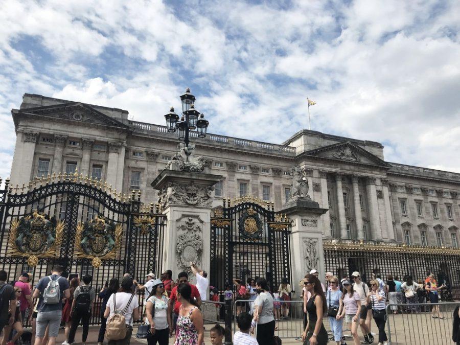 Buckingham Palace is the headquarters for the monarch of the United Kingdom. The palace is located in the City of Westminster, and is known for its royal hospitality