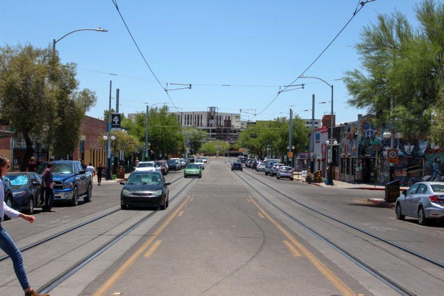 4th Avenue is a historical shopping center for local businesses, attracting customers from all around. The SunLink streetcar allows for easier access to and from campus. 