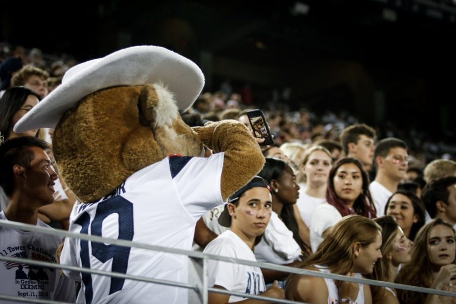 Wilbur taking selfies with Zona Zoo members Saturdays game vs Texas Tech. The wildcats won the night with a score of 28-14.