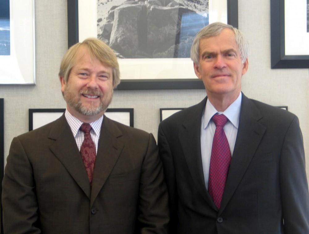 Daniel Derksen,M.D., alongside retired New Mexico Sen. Jeff Bingaman. He worked with the senator as a Robert Wood Johnson Health Policy Fellow. 