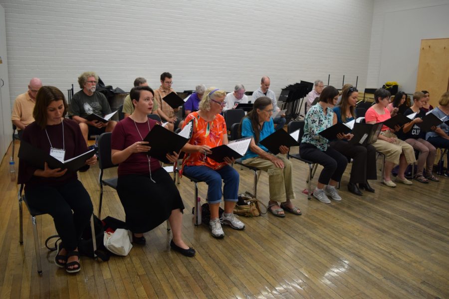  The University of Arizona Faculty and Staff Choir at their rehearsal on November 7. The choir performs every semester.
