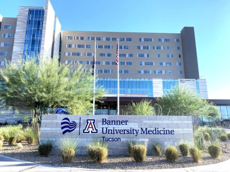 Banner University Medical Center — Tucson entrance. Banner hospital is in the background. 