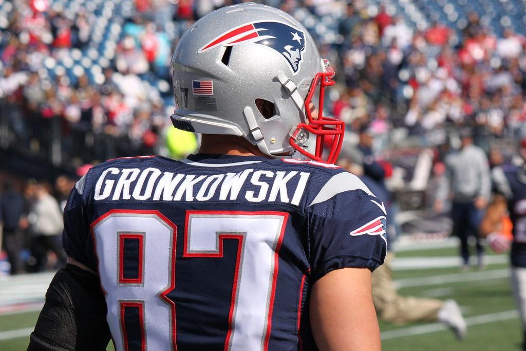 Former Wildcat and four-time Super Bowl champion Rob Gronkowski retires  from the NFL again – The Daily Wildcat