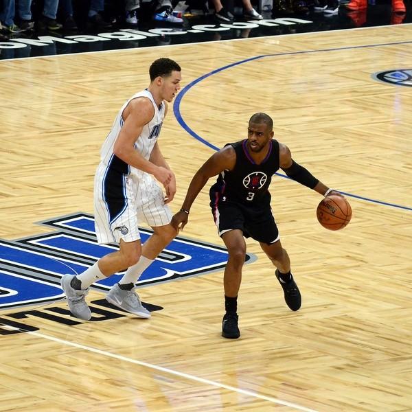 Aaron Gordon And Chris Paul by jrg1975 is licensed under CC BY 2.0