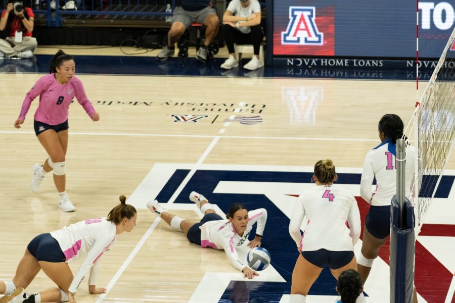 The+Wildcats+Womans+Volleyball+team+played+Washington+at+McKale+Center+on+Oct.+8.+The+UA+lost+the+game+three+sets+to+one.
