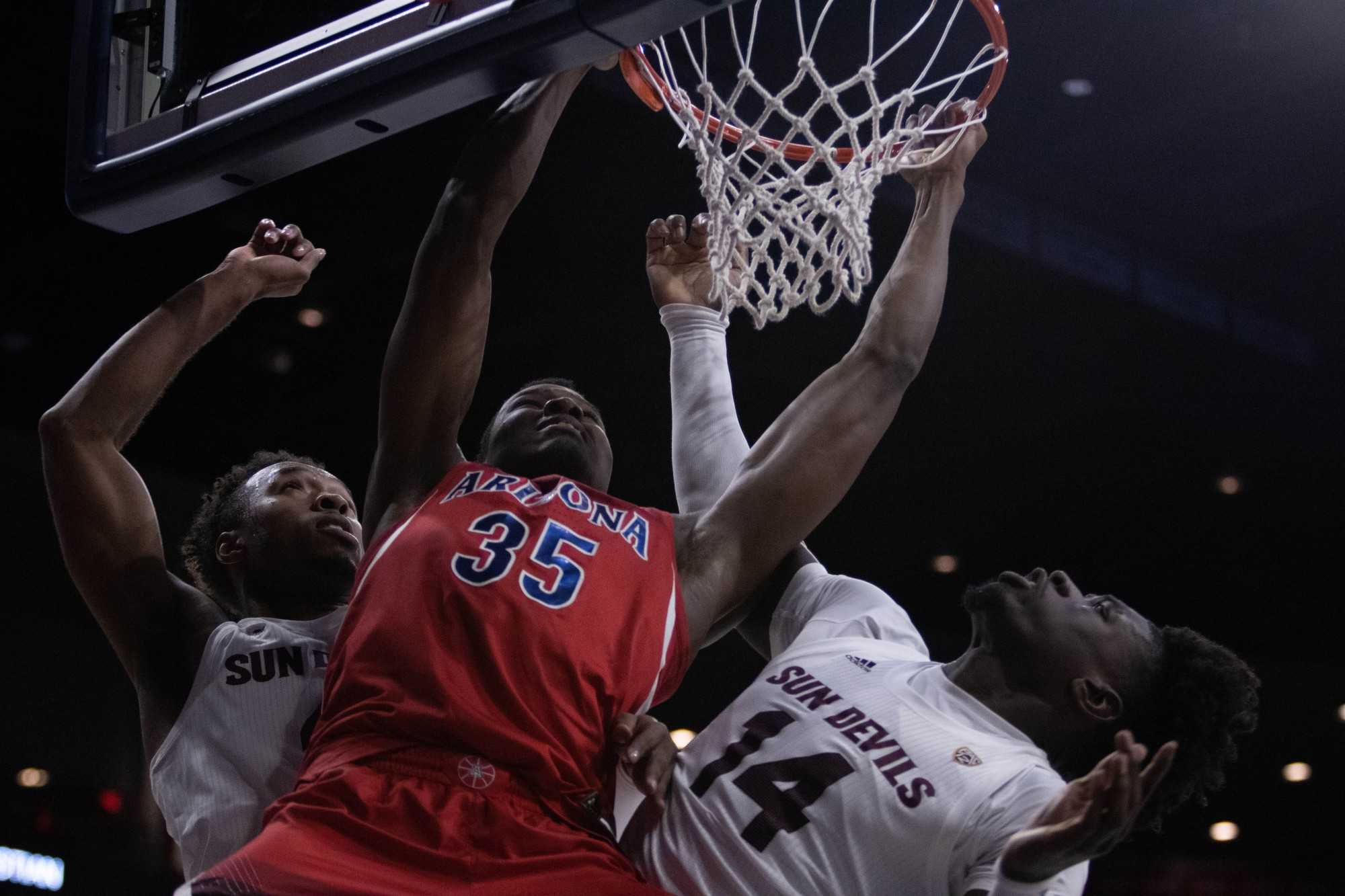 Half-court buzzer beater saves day, and perhaps ASU's season, in 89-88 win  over Arizona - The Arizona State Press