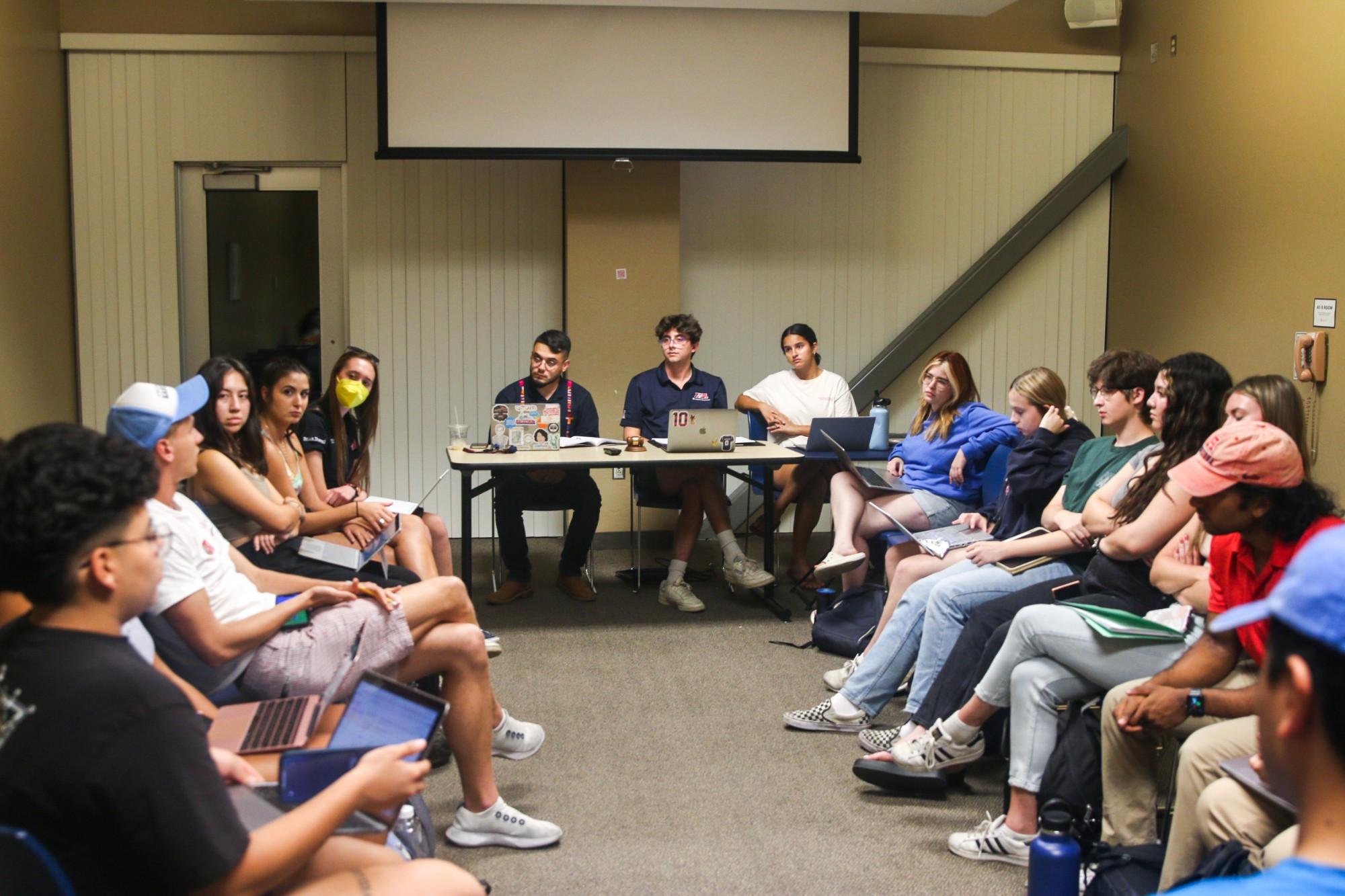 ASUA, the student government at the University of Arizona, has a meeting on Wednesday, Oct 12. They talked about mandatory meal plans and inequalities on campus.