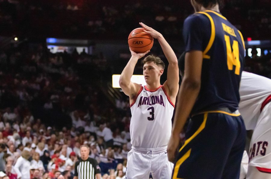 Arizona men’s basketball guard Pelle Larsson scores the first point for the University of Arizona from a free-throw shot on Dec. 4, in McKale Center. The Wildcats won the Pac-12 game against University of California, Berkeley with a score of 68-81.