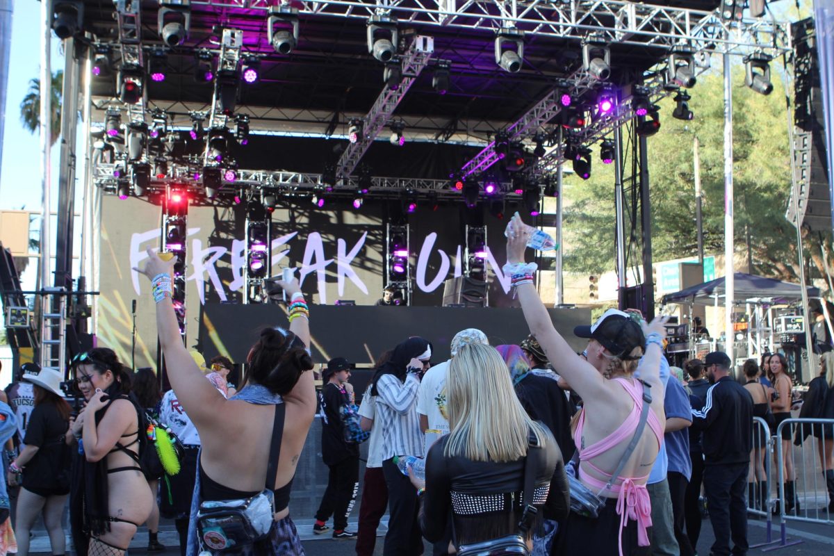 Freak On plays at Dusk Music Festival on Nov. 10. The crowd started to fill up at the beginning of the set which began at 3:45 p.m.
