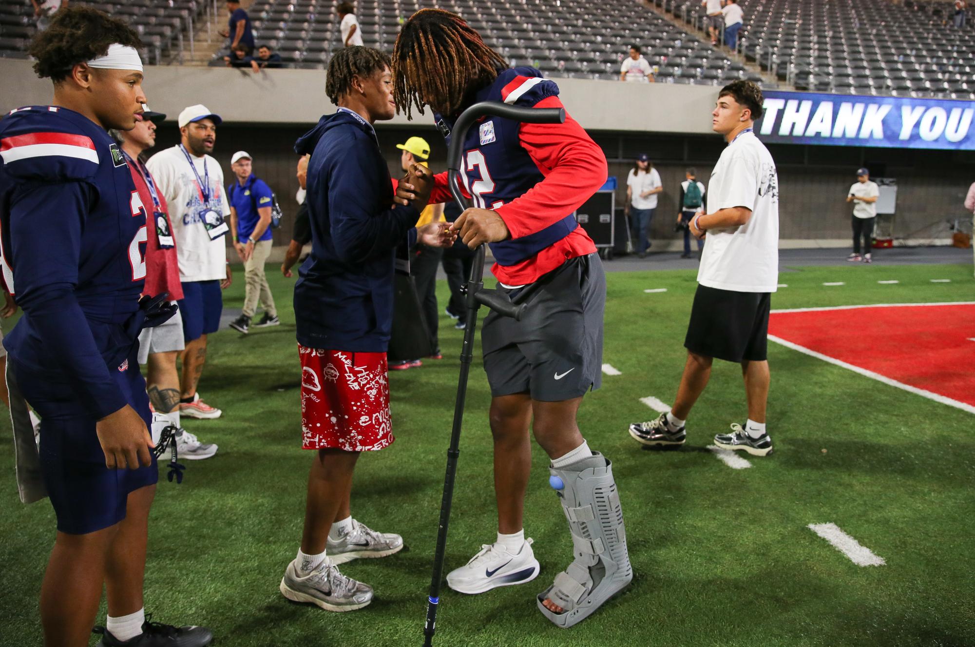 Arizona wide receiver Tre Spivey out for year with broken foot